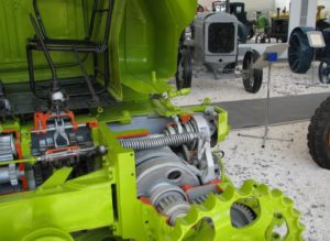 traktor T-4A hodovay