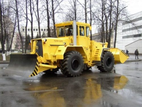 Стоимость трактора «К-702»