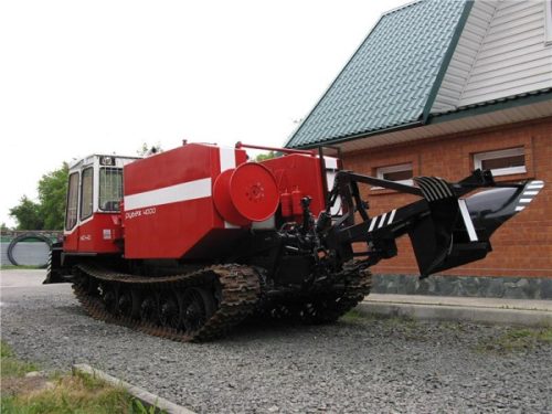 traktor-lesopozharnyj-msn-10-pm-rubezh-4000-01