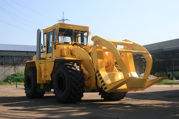 Кировец К-702МА-ПК6