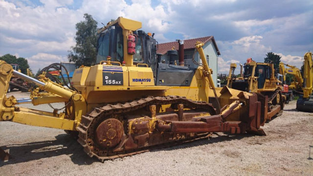 Рабочее оборудование бульдозера Комацу D155A-5