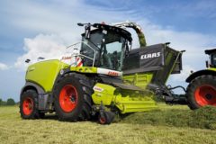 CLAAS: НОВЫЕ ФУНКЦИИ КОРМОУБОРОЧНЫХ КОМБАЙНОВ JAGUAR 900