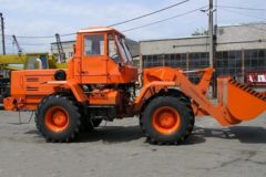 Погрузчик Т-156: технические характеристики