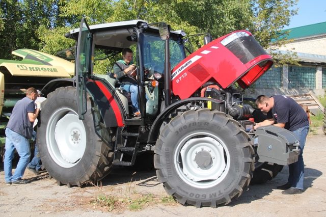 Двигатель трактора Massey Ferguson 6713