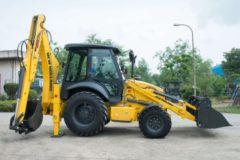 Экскаватор-погрузчик New Holland B80B