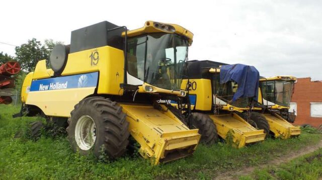 Двигатель комбайна New Holland CX 6090
