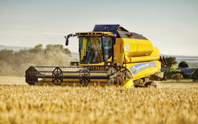 Опыт использования комбайнов New Holland CS6090 в российских агрохозяйствах